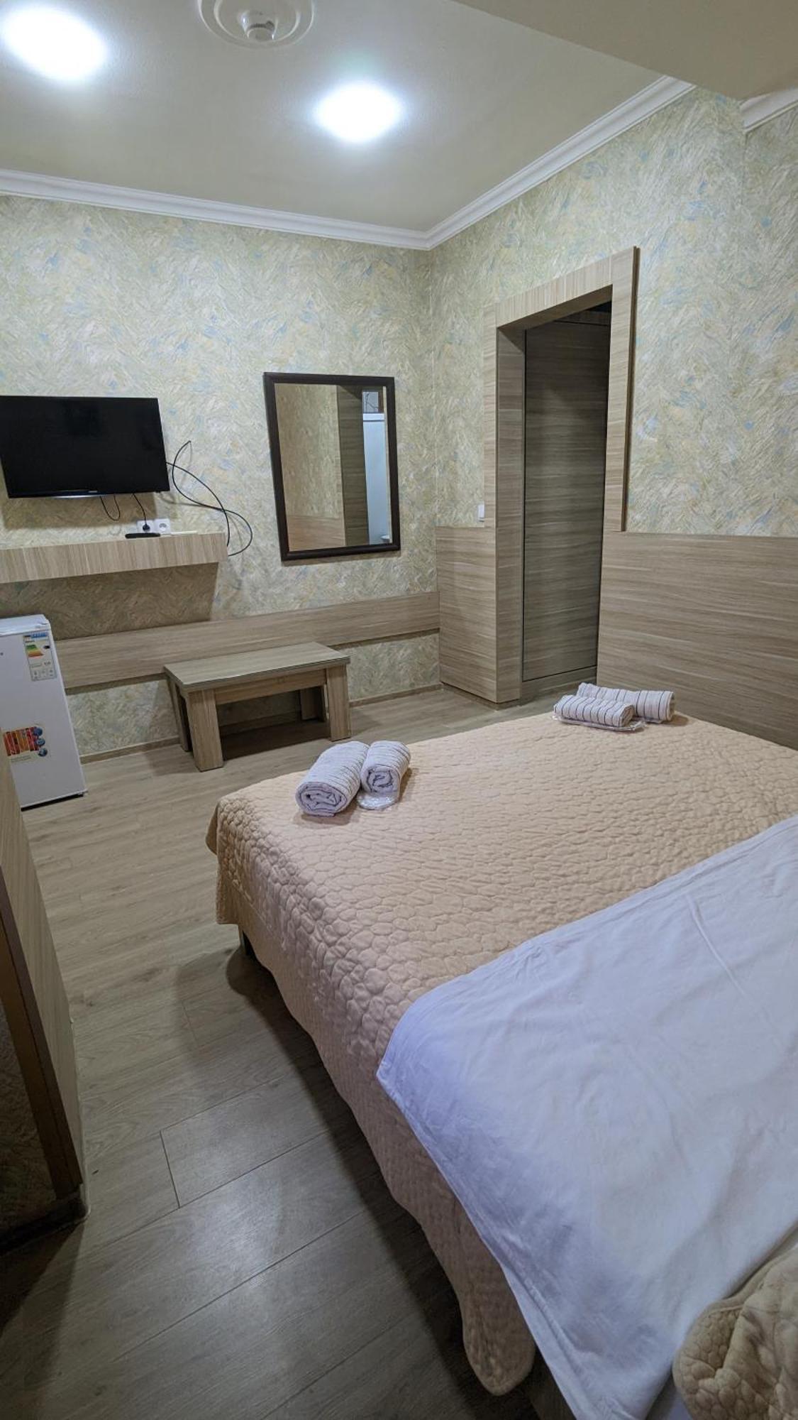 טביליסי Dkd-Bridge Hotel מראה חיצוני תמונה