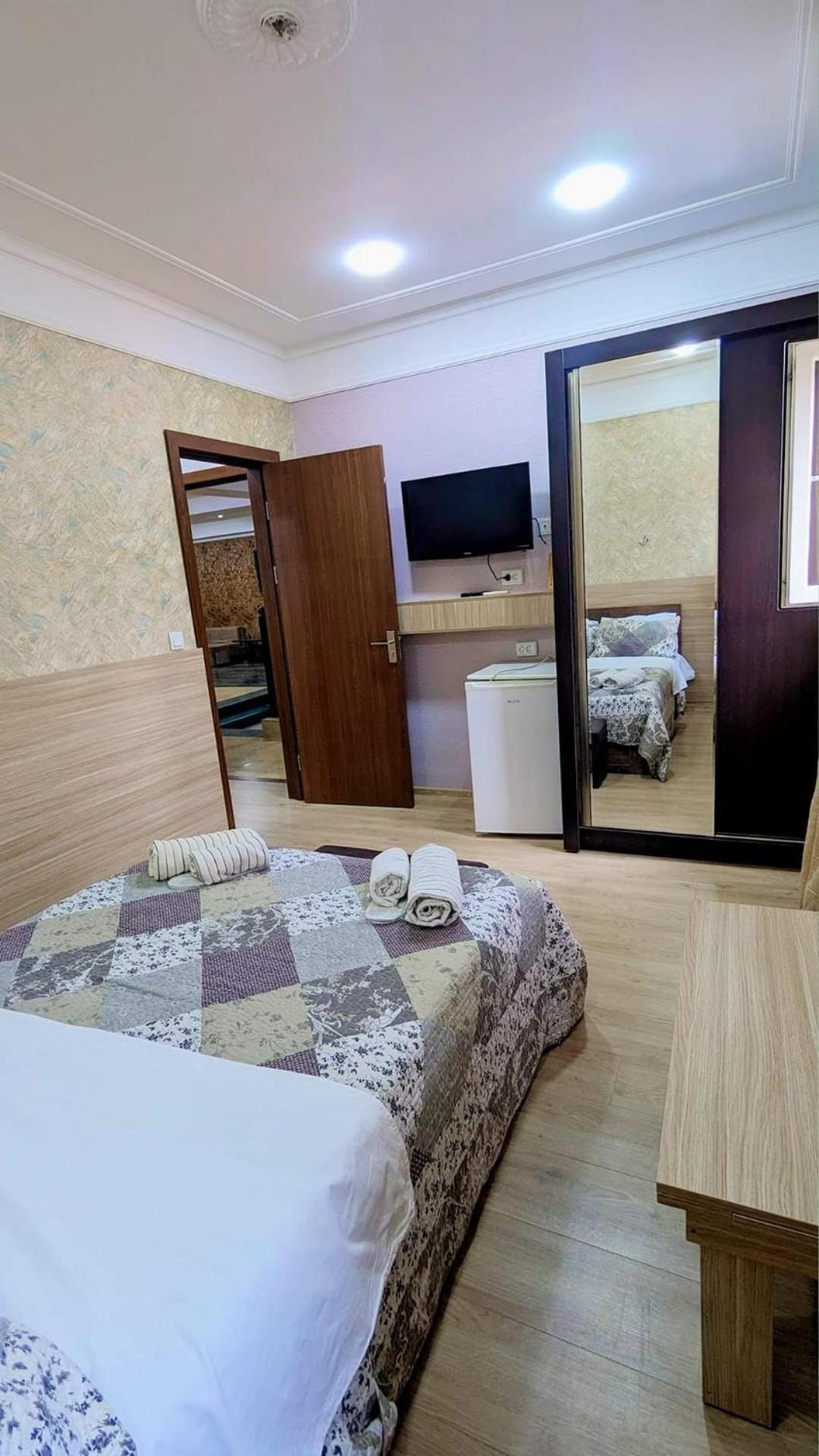 טביליסי Dkd-Bridge Hotel חדר תמונה