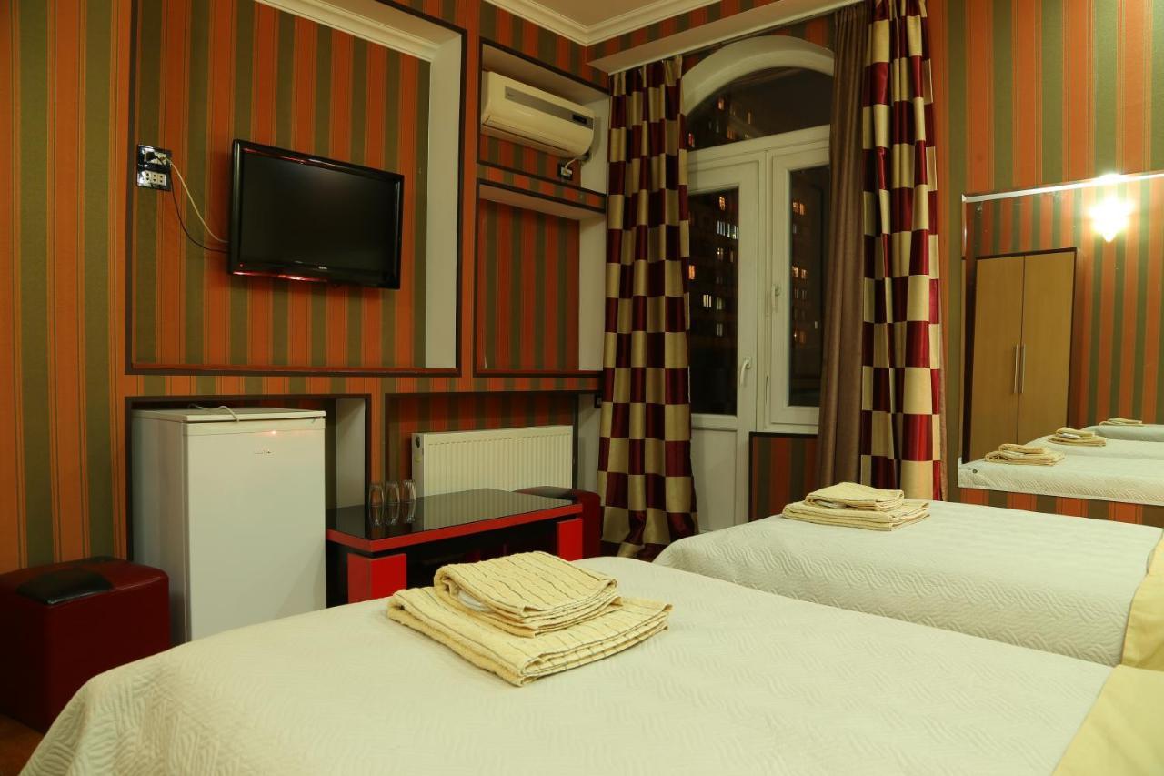 טביליסי Dkd-Bridge Hotel מראה חיצוני תמונה