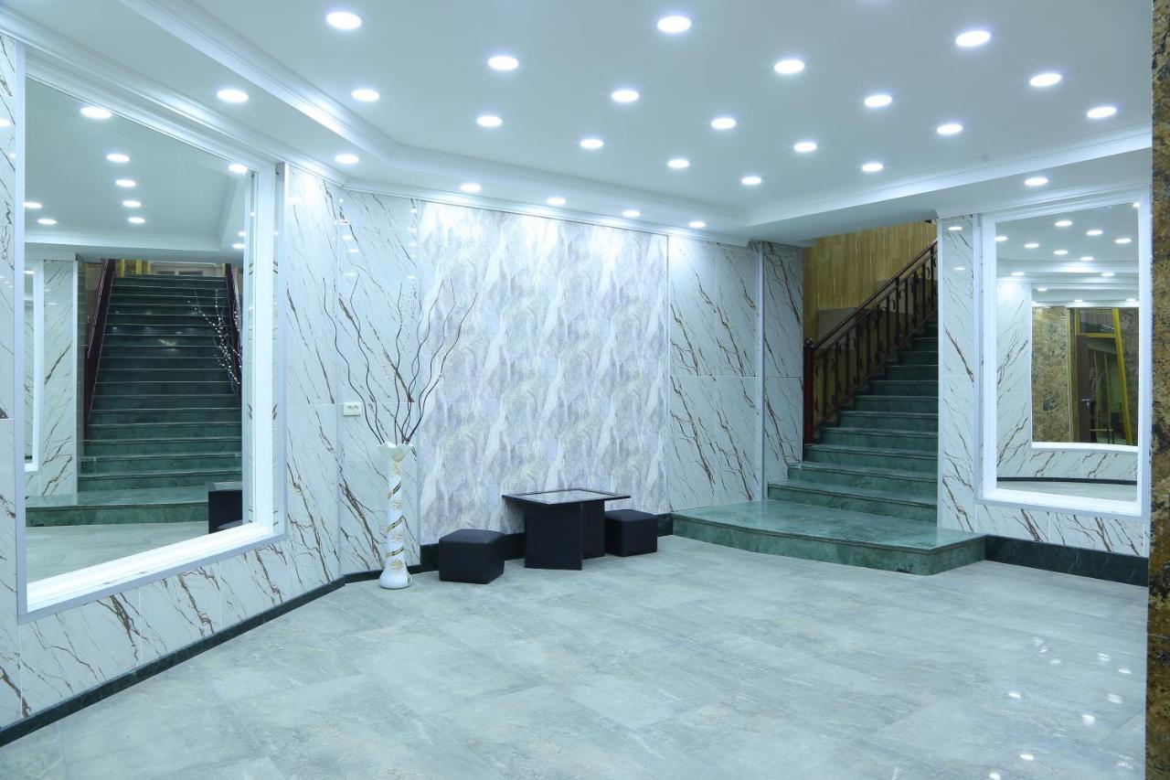 טביליסי Dkd-Bridge Hotel מראה חיצוני תמונה