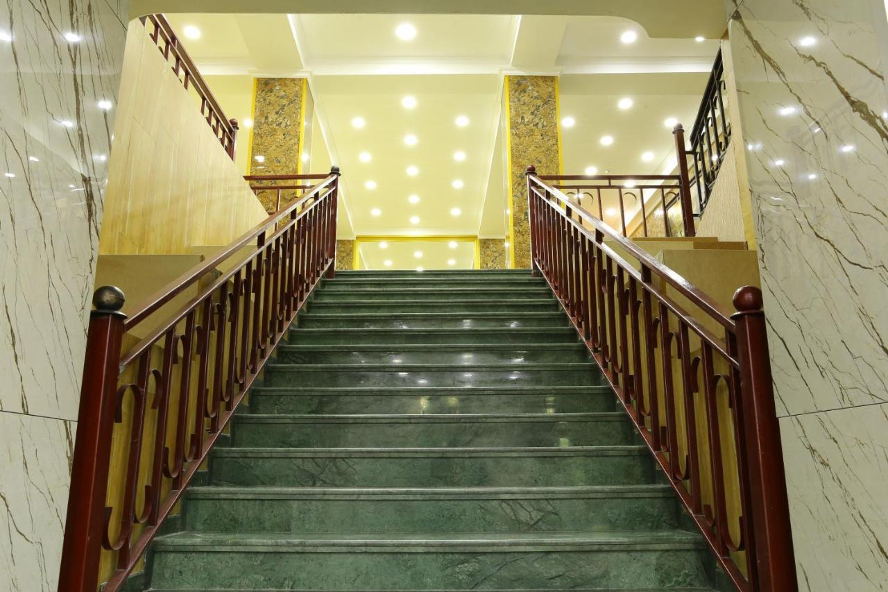 טביליסי Dkd-Bridge Hotel מראה חיצוני תמונה
